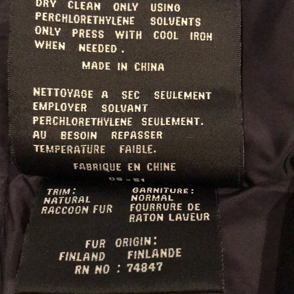 Andrew Marc down jacket - Picture 5 of 5